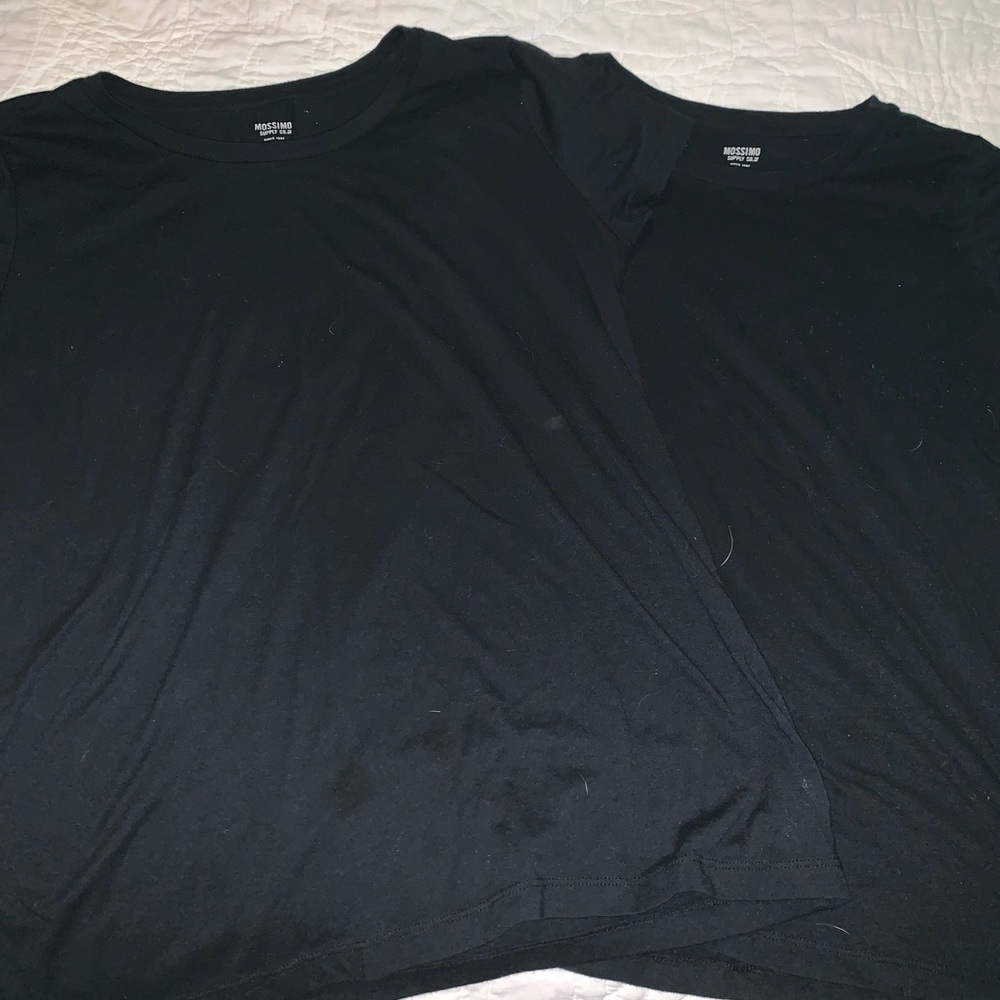 Basic black crew neck T-shirt
